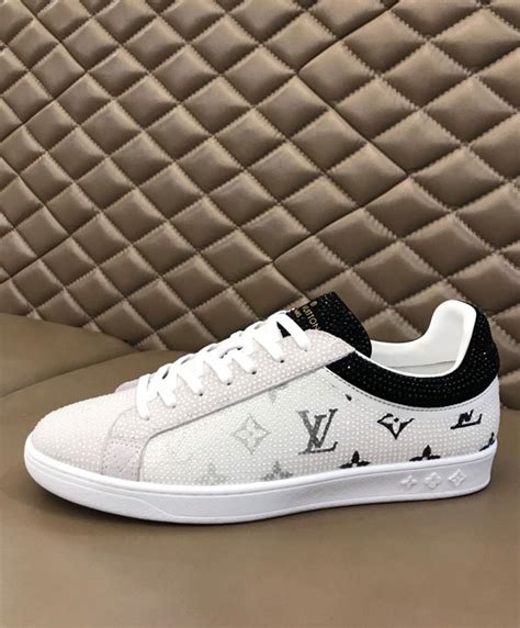 louis vuitton men's shoes sale.